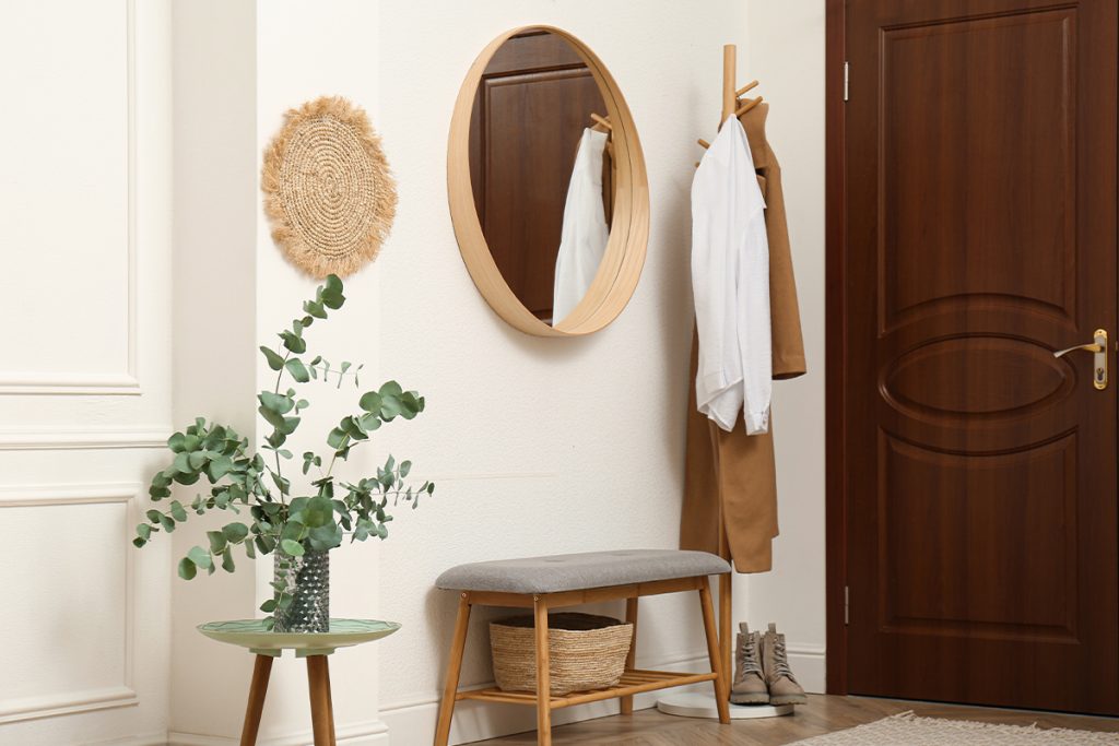 Rugmaker_Blog-Piece-SideImages_Light hallway with stylish furniture. Interior design