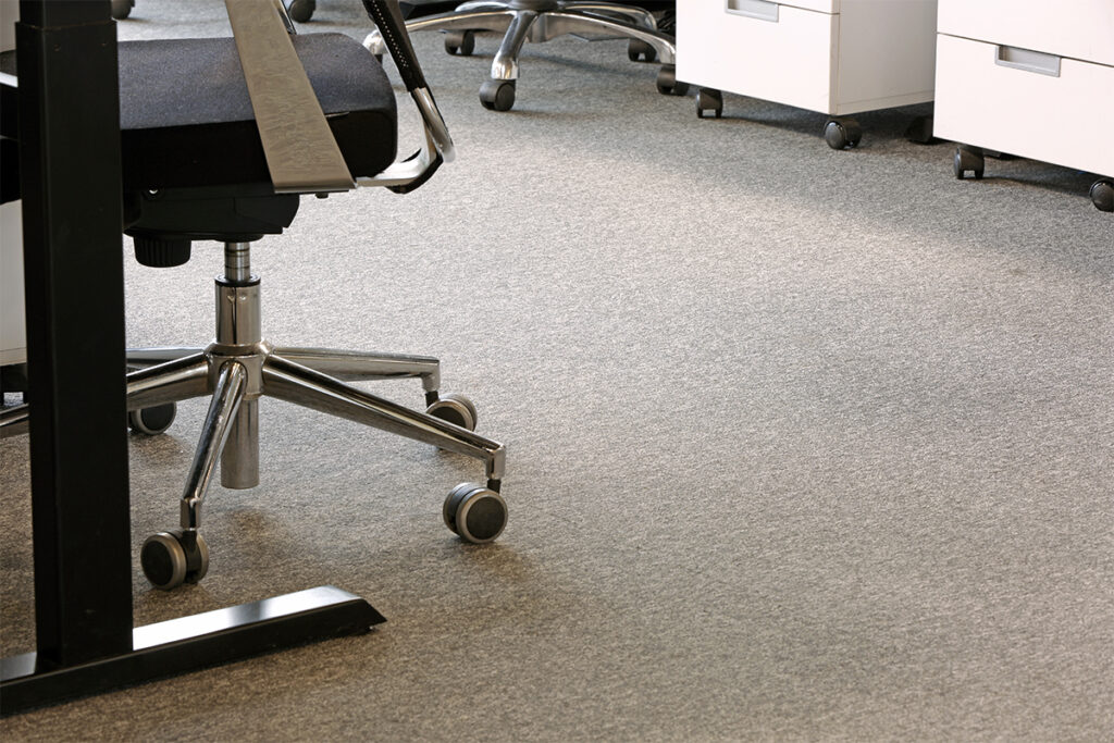 Rugmaker_Blog-Piece_carpeted office floor